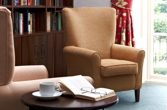 Care Chairs & Sofas